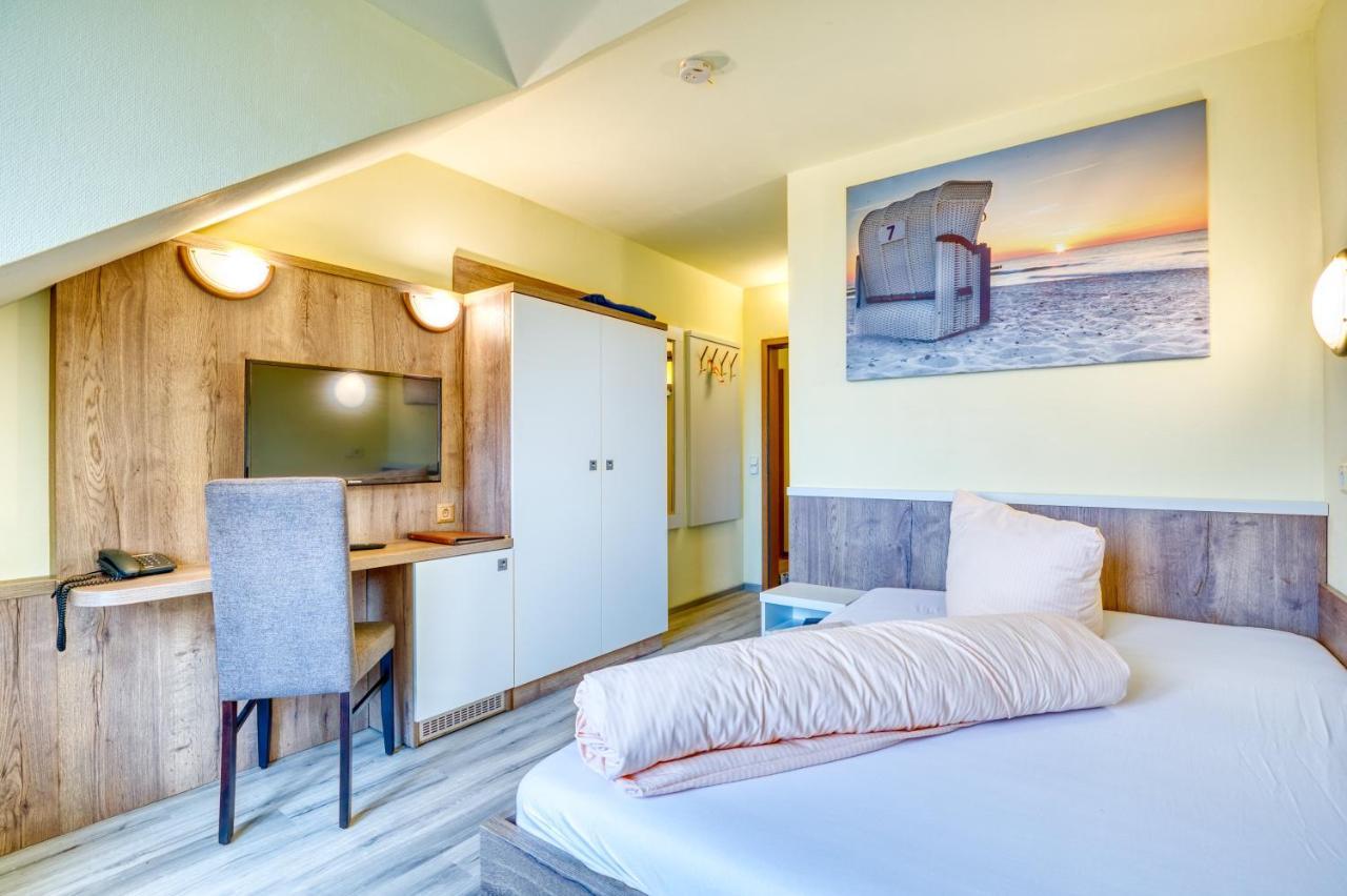 Börgerende-Rethwisch Hotel Kiebitz An Der Ostsee מראה חיצוני תמונה